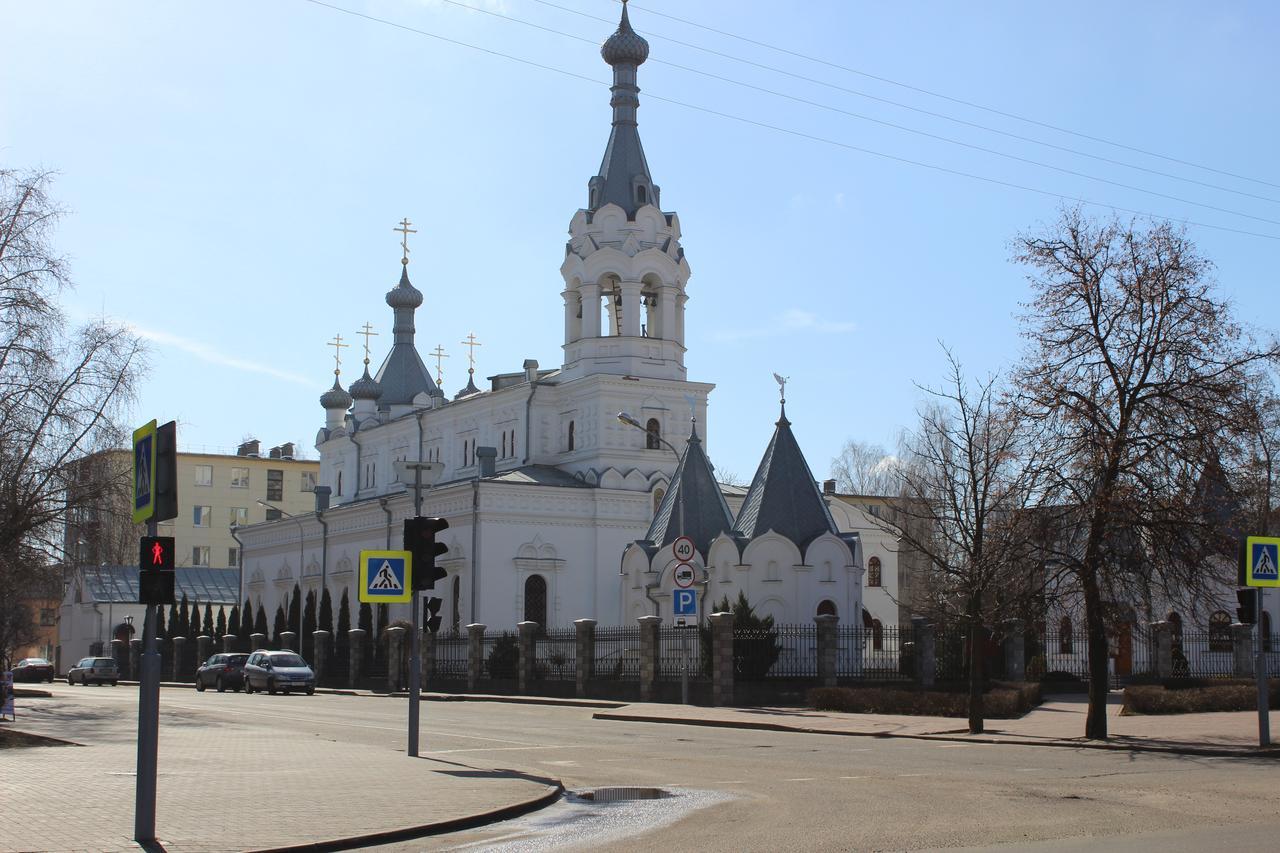 Gostinnyi Dom Babrujsk Esterno foto