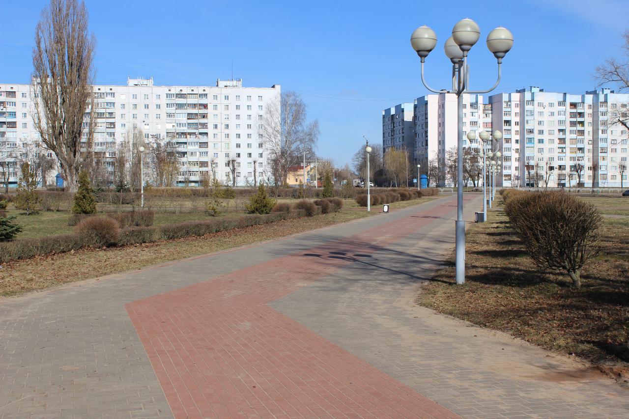 Gostinnyi Dom Babrujsk Esterno foto